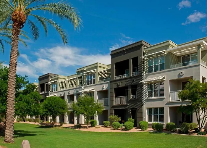 Marriott Canyon 2bd Next To Jw Phoenix